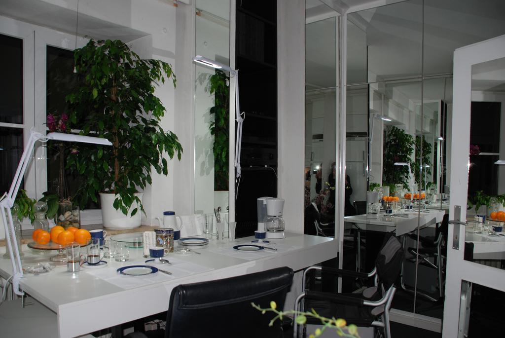 Artist Residence Schwabing Мюнхен Экстерьер фото